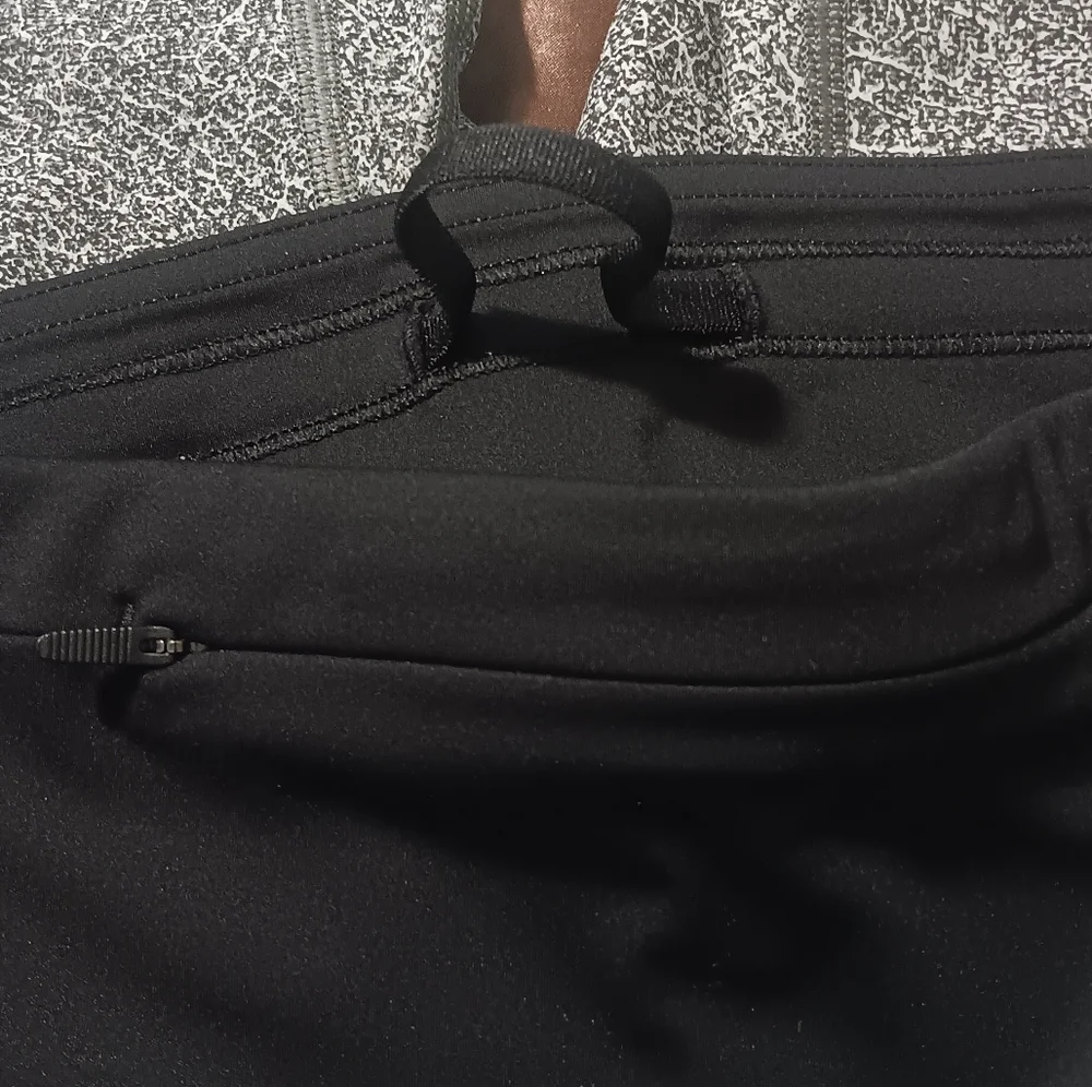 Lululemon Athletica‎ Run The Day Legging SzS Gray/Black Crop Lightweight